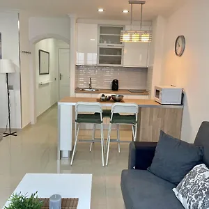 Moderno Apartamento Junto A Las Canteras Apartamento