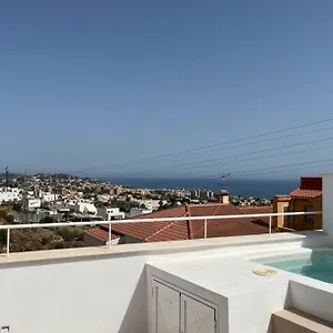 casa-con-vistas-y-piscina-privada.1costadelsol.com/